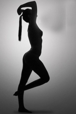 Gerçek kadın için soyundular - Resim: 1