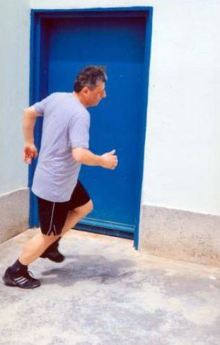 Balbay Meclis için form tutuyor - Resim: 4