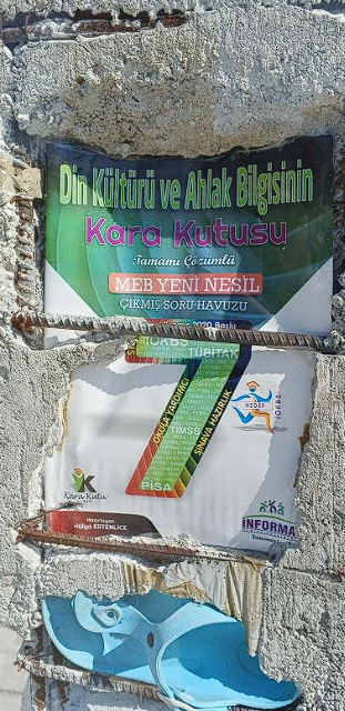 CHP'li belediyenin deprem anıtındaki subliminal mesajı tepki topladı - Resim: 1