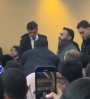 Cumhurbaşkanı Erdoğan'dan konuşmasını kesen provokatöre: Siyonistlerin dili ağzı olma - Resim: 0