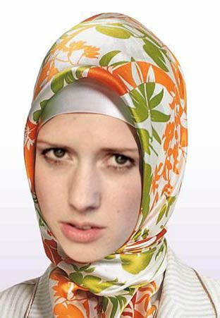 Ünlülerin türbanlı halini gördünüz mü? - Resim: 2