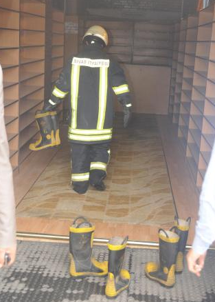 İtfaiyenin çoraplı müdahalesi! - Resim: 4