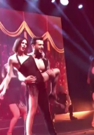 Defne Samyeli ateşli dansıyla geceye damga vurdu - Resim: 3