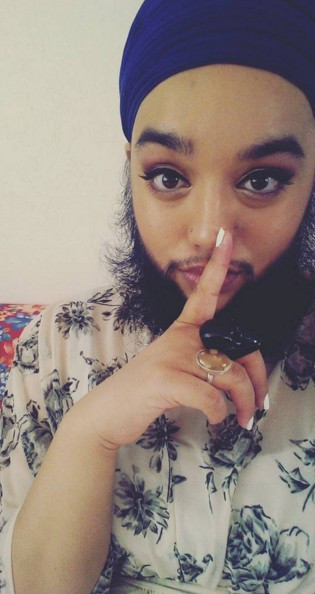 Sakallı kız bilerek kesmiyor! Hikayesi çok tuhaf - Resim: 4