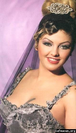 Sinem Umaş eski ve son hali inanılmaz - Resim: 2