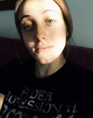 Ünlüler ve kameralardan uzak duran  kardeşleri - Resim: 4