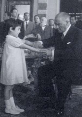 Atatürk'ün içindeki çocuk! - Resim: 3