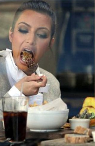 Ünlülerin yakından görüntüleri korkunç - Resim: 3