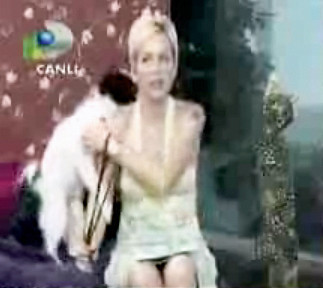 Televizyondaki en saçma olaylar! - Resim: 3