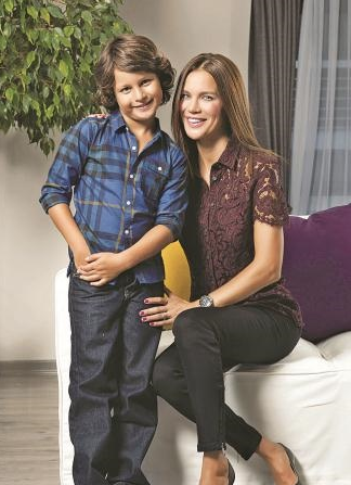 Ebru Şallı'nın evlat acısı! 9 yaşındaki oğlu Pars'ı kaybetti - Resim: 1