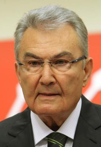 Baykal gözyaşlarıyla uğurlandı - Resim: 3