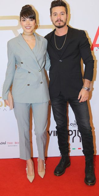 Ayaklı Gazete TV Yıldızları Ödülü gecesinde ünlüler şıklıklarıyla damga vurdular! - Resim: 2