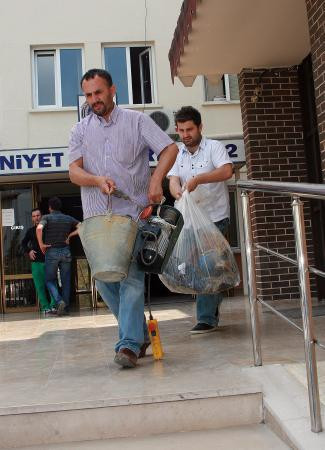 Komedi filmlerini aratmayan olay - Resim: 2