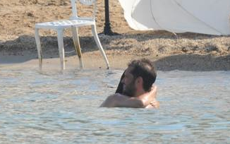 Doğulu çiftinin romantik anları - Resim: 3