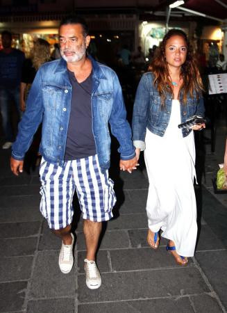 Yeni evli çift Bodrum gecelerinde - Resim: 1