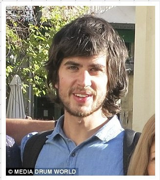 Minibüsü karavan yaptı tatile çıktı - Resim: 1