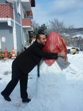 Kardan gelin yaptı! Yokluğun gözü kör olsun - Resim: 2