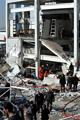 Patlamanın ardından Ostim bu hale geldi - Resim: 2