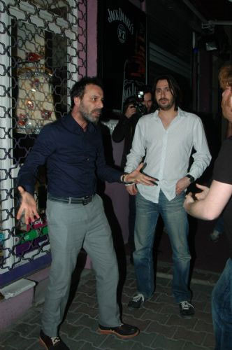 Ozan Güven tekme tokat girişecekken... - Resim: 4