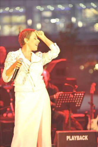 Nilüfer'den süper konser - Resim: 2