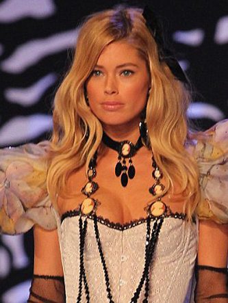 100 kiloluk güzeller şaşırtıyor - Resim: 1