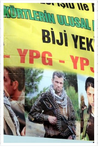 Diyarbakır'da 20 bin kişi sokağa indi - Resim: 2