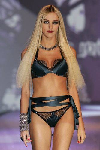 İç giyim modası - Resim: 1