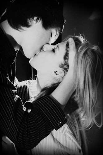 İlginç öpüşmeler  - Resim: 2