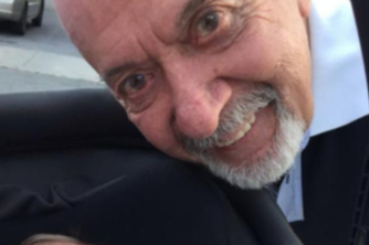 Ünlü sunucu Erkan Yolaç hastaneye kaldırıldı! Rahatsızlığı nedeniyle… - Resim: 3