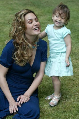 Çocuklarıyla ünlüler - Resim: 3