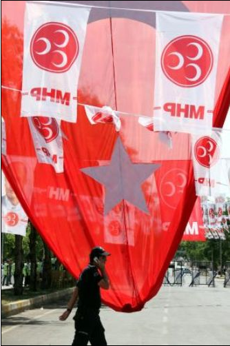 Bahçeli 16 yıl sonra Diyarbakır'da - Resim: 1