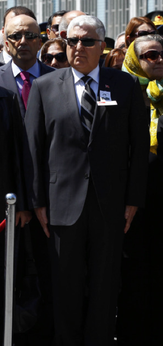 Orgeneral Özel babasını böyle uğurladı - Resim: 1