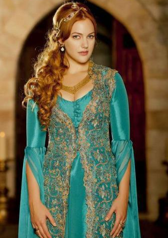 Hürrem Sultan'da hayır diyemedi - Resim: 2