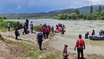 Tokat'ta feci olay! Kelkit Çayı'na düşen gençlerden acı haber