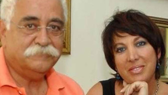 Oya Başar Levent Kırca'nın ölüm haberinin ardından canlı yayında ağladı