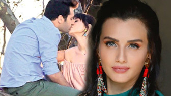 Murat Yıldırım eşinin yanında Özge Gürel'le dudak dudağa!