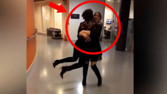 Hülya Avşar'a büyük şok arkasından geldi ve bir anda kucakladı