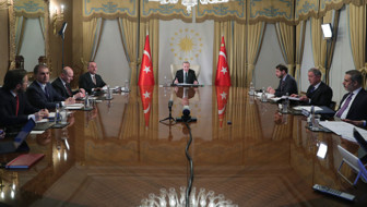 Erdoğan Macron Merkel Johnson 4'lü zirvesi sona erdi