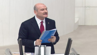 Süleyman Soylu HDP sıralarına dönüp dişlerini sıkarak yemin etti