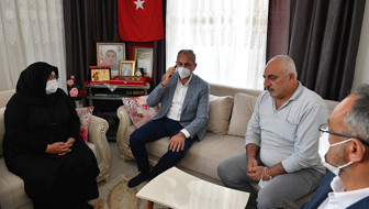 Cumhurbaşkanı Erdoğan şehit ailesi ile telefon görüşmesi yaptı