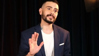 Rüzgar Erkoçlar Armağan Çağlayan'a cinsiyet değiştirdikten sonraki hayatını anlattı