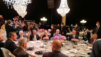 Aydın Doğan, Binali Yıldırım ve Devlet Bahçeli düğünde buluştu!