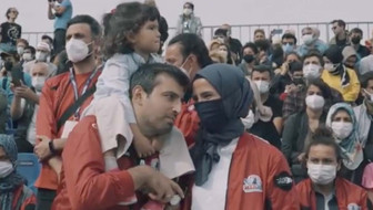 Selçuk Bayraktar'dan eşi Sümeyye Erdoğan'a özel "Senden daha özel" klibi