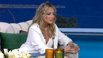 "Hüznü büyük olanın kahkahası göğü delermiş"