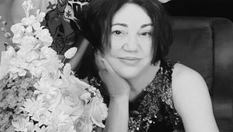 Nazan Öncel ölümden kıl payı kurtuldu! Metrelerce yükseklikten kafasının yanına düştü