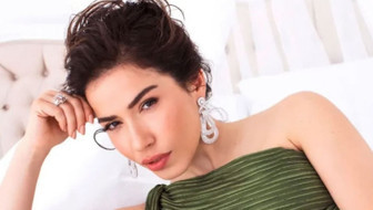 Burcu Güneş'ten müzik sektörüne sert tepki! "Anlayamıyorum"