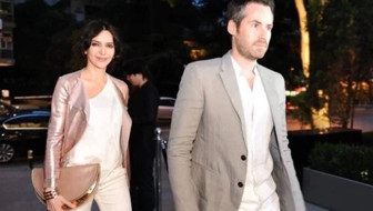 Hande Ataizi "hayal kırıklığı" diyerek evliliklerini anlattı