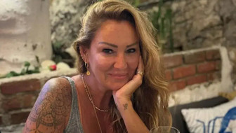 Pınar Altuğ'un 32 yıl önceki halini görenler gözlerine inanamadı! Kimse o olduğuna inanmadı