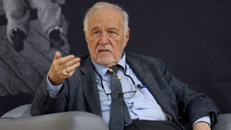 İlber Ortaylı aslen nereli eşi Ayşe ve kızı Tuna Kazıcı kimdir?