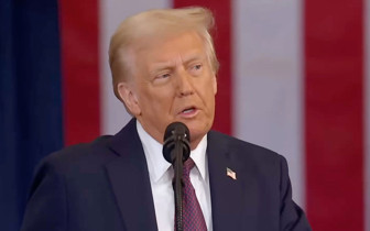 Trump'tan Müslüman karşıtı karar!